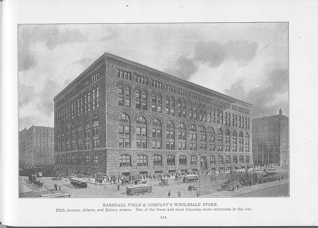 Photo by http://www.flickr.com/photos/37603091@N02/